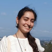 nilufer12132000 profil fotoğrafı