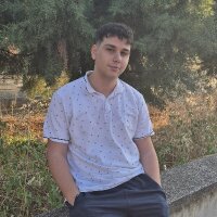karlisadik profil fotoğrafı