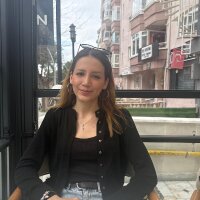 saniyeakcay profil fotoğrafı