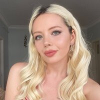 rabiaayvaz9 profil fotoğrafı