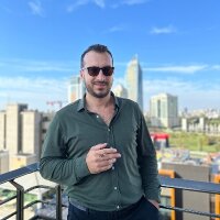akavaz profil fotoğrafı