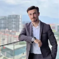 byaliozer profil fotoğrafı