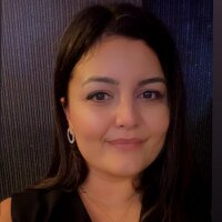 elifozlemozturk profil fotoğrafı