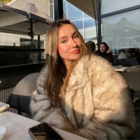 ecenurcakmak1 profil fotoğrafı