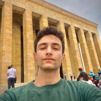 yigitonay profil fotoğrafı