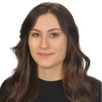 esrakadiroglu profil fotoğrafı