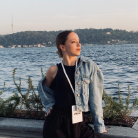 akbuluttozgee profil fotoğrafı