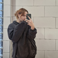 lunishi profil fotoğrafı