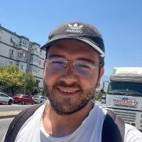 ozgurozkan94 profil fotoğrafı