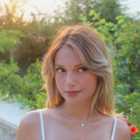 ozgebiri profil fotoğrafı