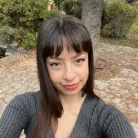oznurmertgraphic profil fotoğrafı