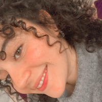 izelyucel profil fotoğrafı
