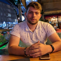 enesakoz profil fotoğrafı