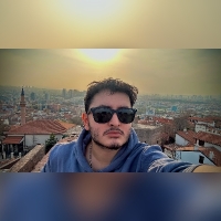 emrebicer12 profil fotoğrafı