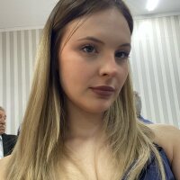 sebnemkaen profil fotoğrafı