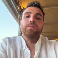 yusuftarlak profil fotoğrafı