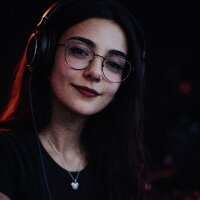 oykuer13 profil fotoğrafı