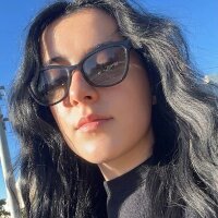 meleknazuysal profil fotoğrafı