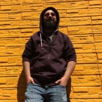 emreozc profil fotoğrafı
