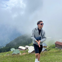 kerembukucuu profil fotoğrafı