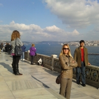 asliaraz profil fotoğrafı