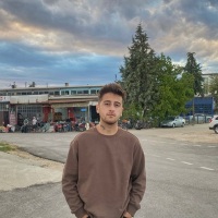 azadyoldas profil fotoğrafı