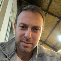 cihanyirmibes profil fotoğrafı