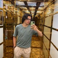 melihgokce1 profil fotoğrafı