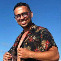 aturowar profil fotoğrafı