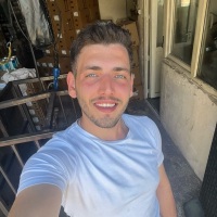 omerertas12 profil fotoğrafı