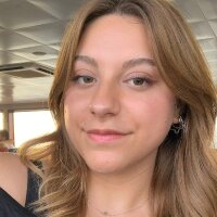 defneerbilen profil fotoğrafı