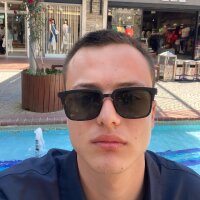 beratkayaa profil fotoğrafı