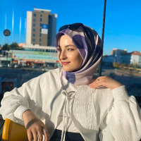 esraungor profil fotoğrafı