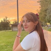 melikecagla profil fotoğrafı