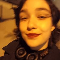 emineymn profil fotoğrafı