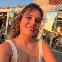 ecemduyar profil fotoğrafı