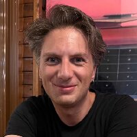 adilozturk profil fotoğrafı