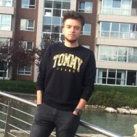 onurcanisik profil fotoğrafı