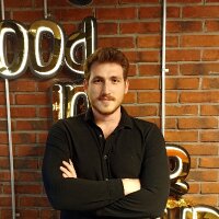 celikugur profil fotoğrafı