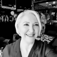 serpilunal profil fotoğrafı