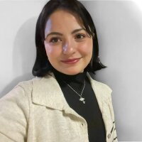 busraademirr profil fotoğrafı