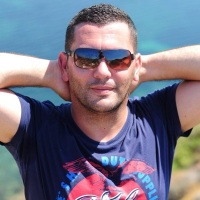 onsekizbucuk profil fotoğrafı