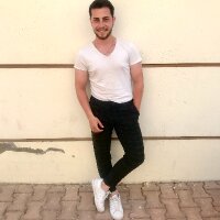 bugrakenanoglu profil fotoğrafı