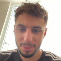 emirkolay profil fotoğrafı