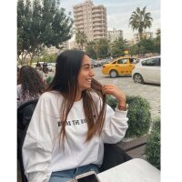 ilaydaakcin profil fotoğrafı