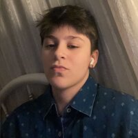 azraaltekin profil fotoğrafı