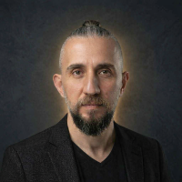 serhatozmeric profil fotoğrafı