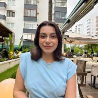 yarenkaratass profil fotoğrafı