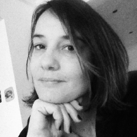 esther profil fotoğrafı
