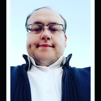 lyki0n profil fotoğrafı